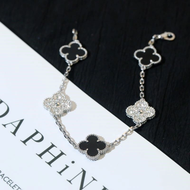 Supportive Vca Bracelets 254431