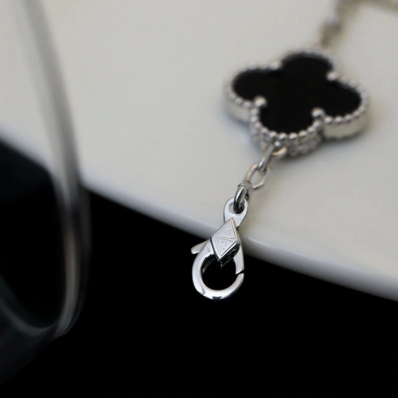 Supportive Vca Bracelets 254431