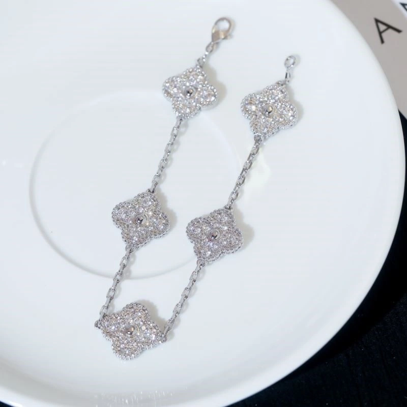 Comfortable Vca Bracelets 254416