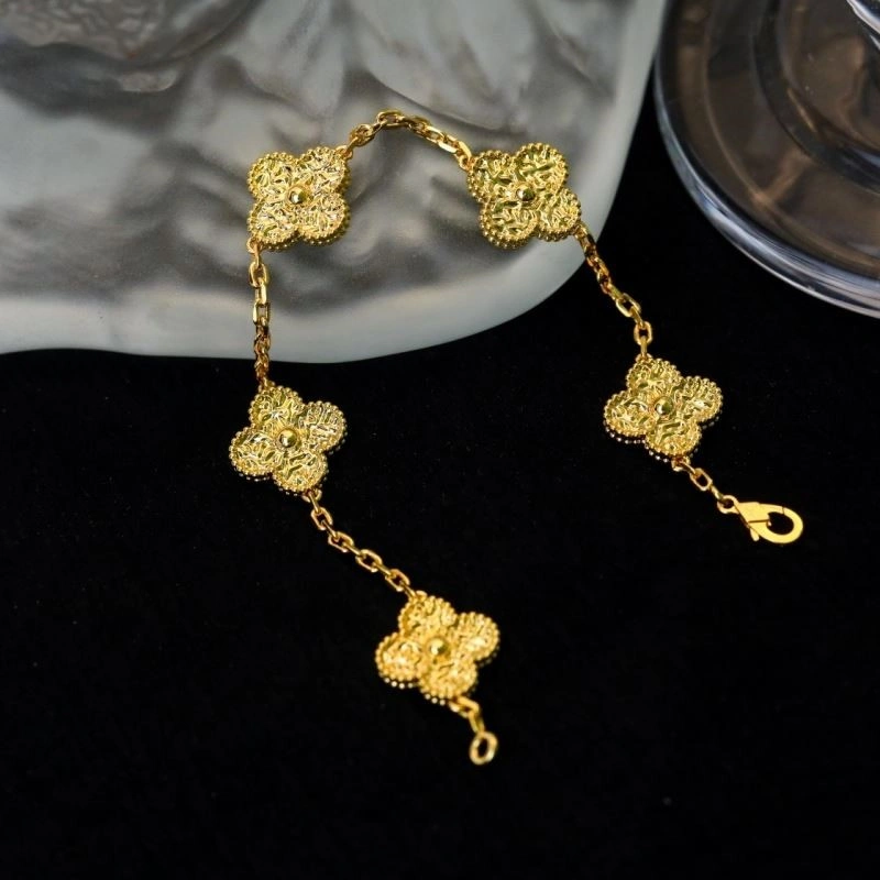 Vca Bracelets HighQuality 254423