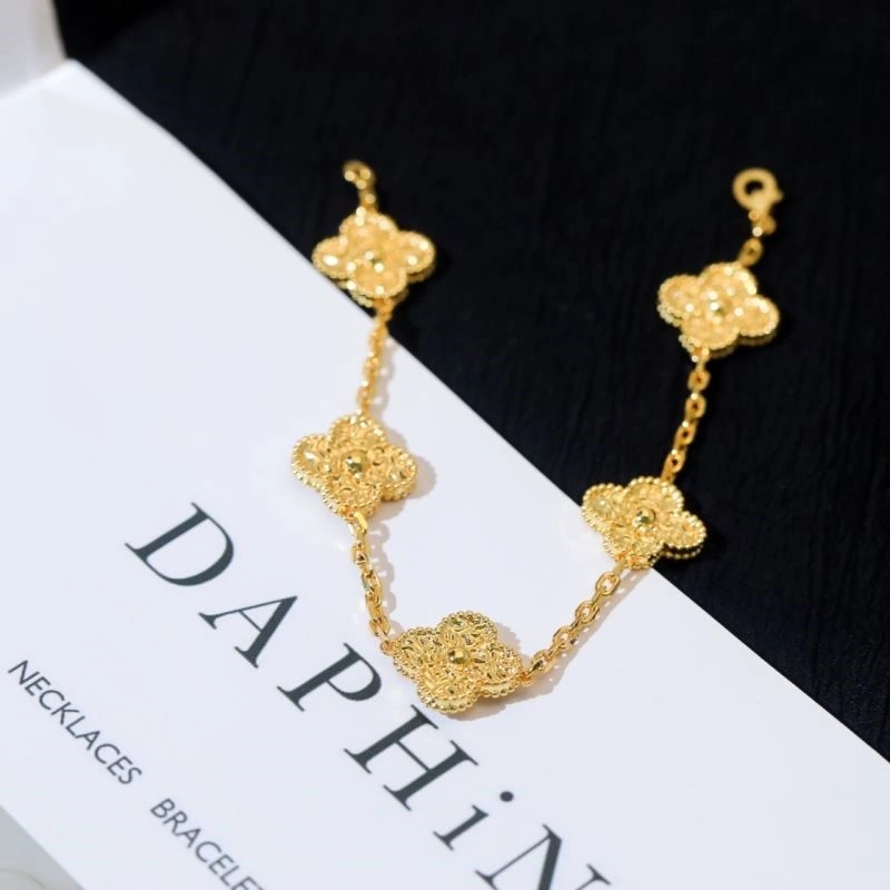 Vca Bracelets HighQuality 254423