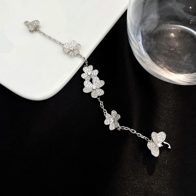 Attractive Vca Bracelets 254427