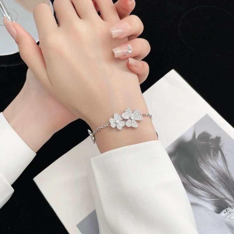 Attractive Vca Bracelets 254427
