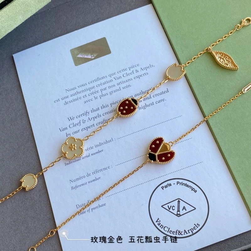 Popular Vca Bracelets 254415
