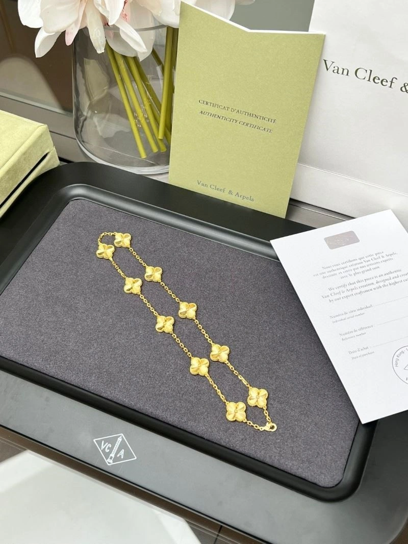 Vca Bracelets Refined 254407