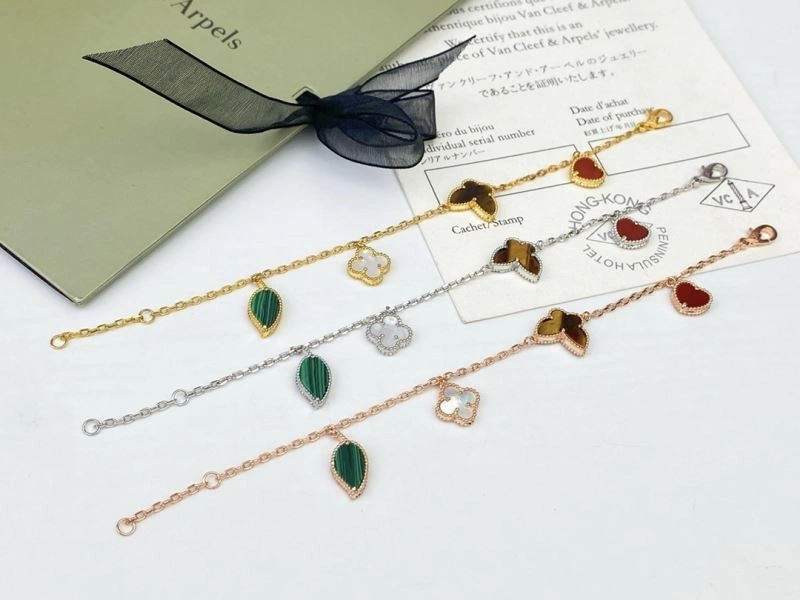 Snug Vca Bracelets 254399