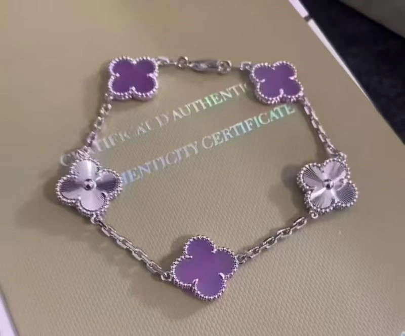 Vca Bracelets Youthful 254254