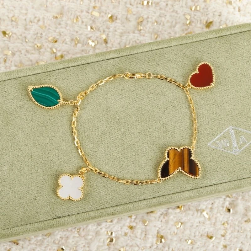 Vca Bracelets FashionForward 254246