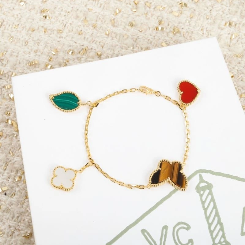 Vca Bracelets FashionForward 254246
