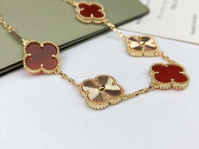 Vca Bracelets TopPick 254245