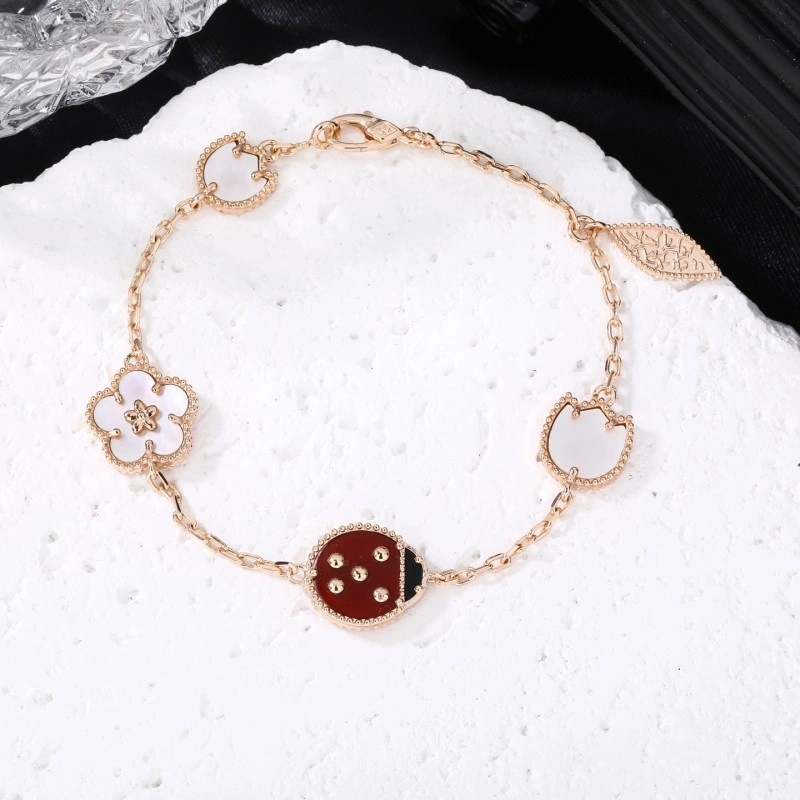Vca Bracelets Flexible 254251