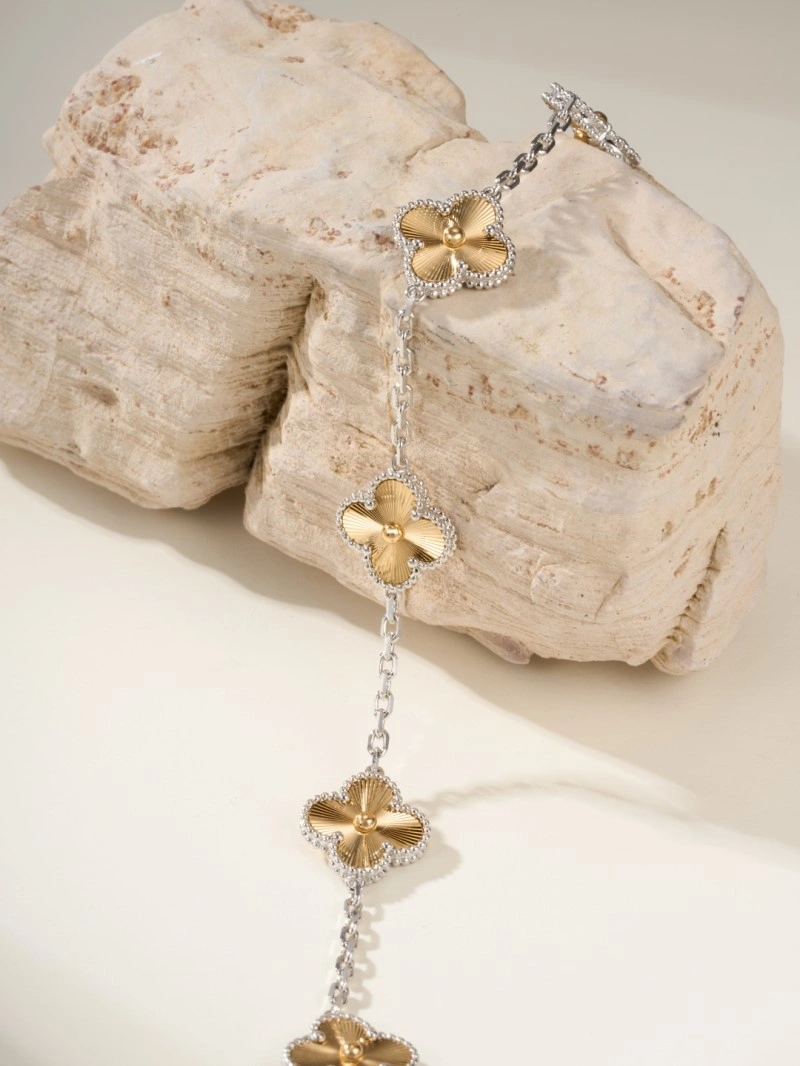 TimelessDesign Vca Bracelets 254261