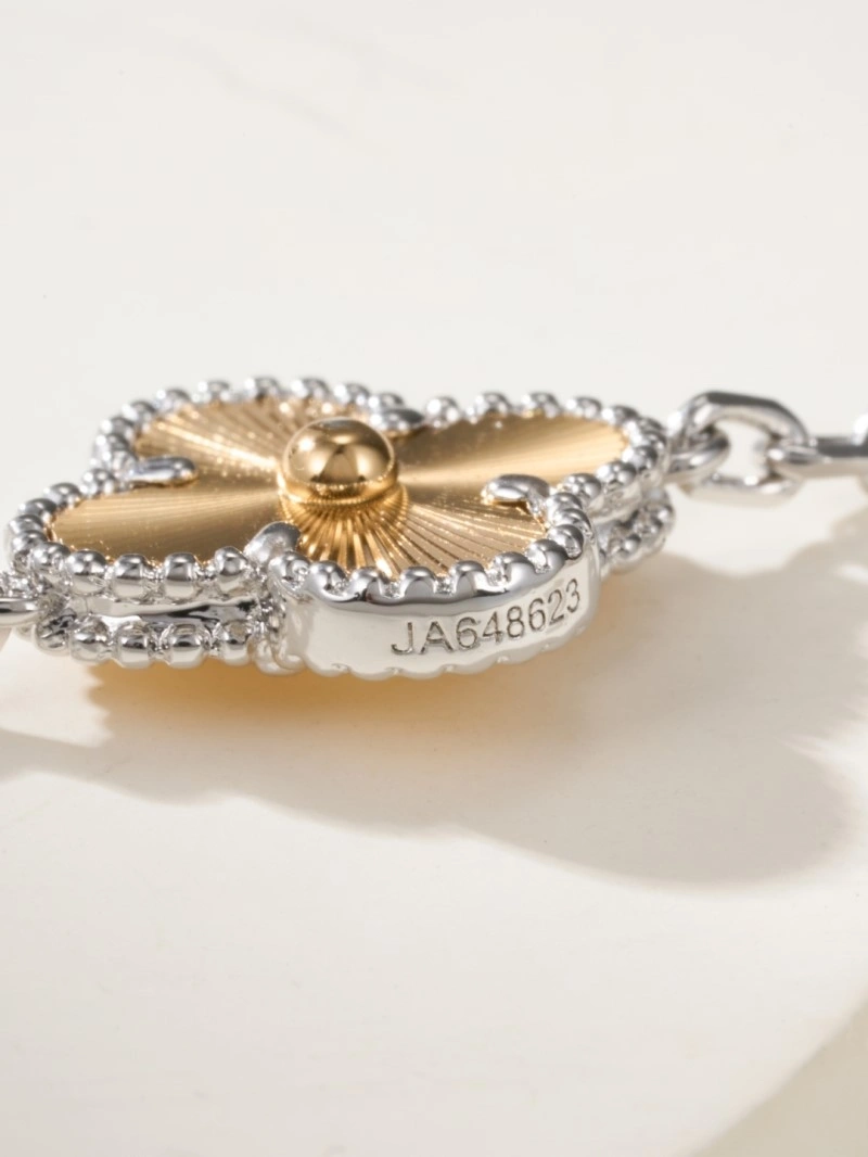 TimelessDesign Vca Bracelets 254261