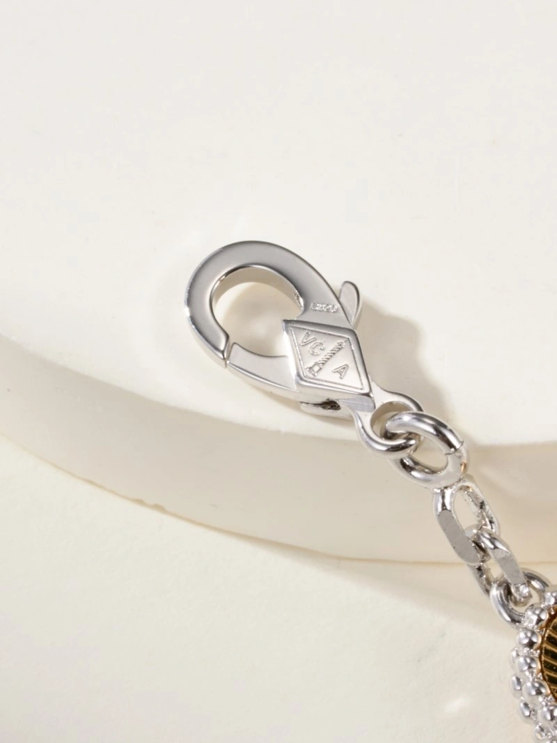 TimelessDesign Vca Bracelets 254261