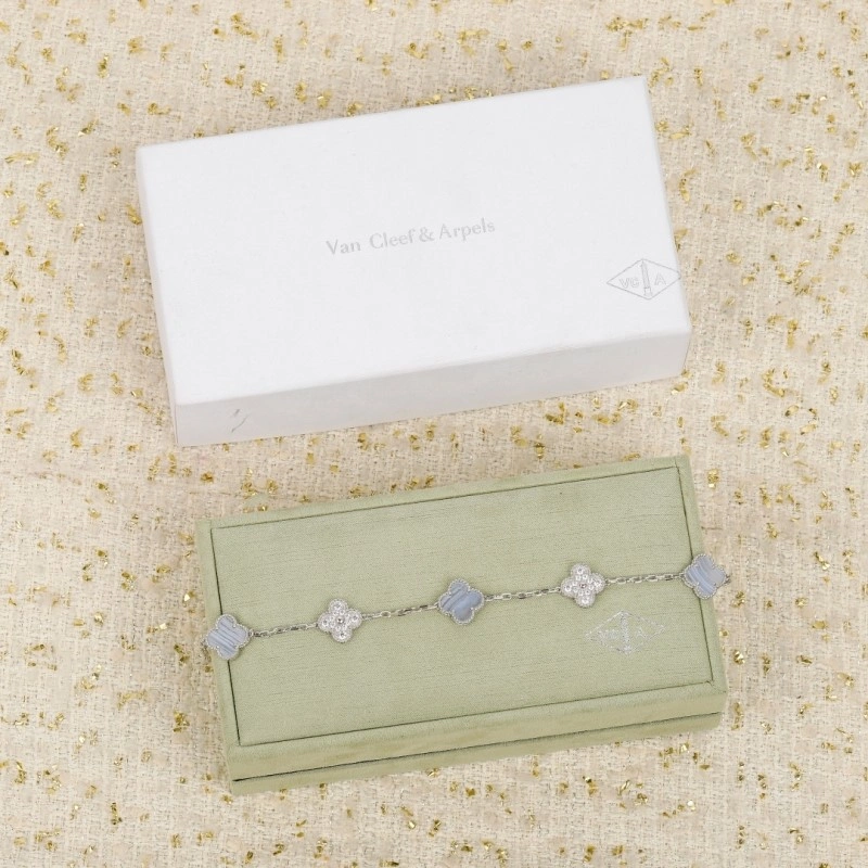Minimalist Vca Bracelets 254148