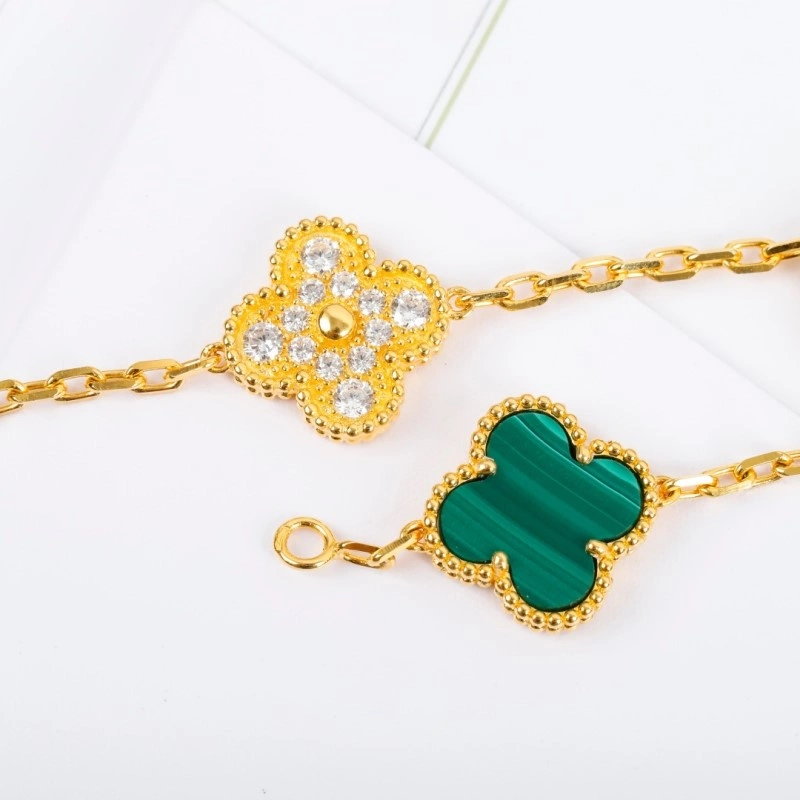 UrbanChic Vca Bracelets 254149