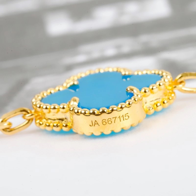 Vca Bracelets Refined 254133