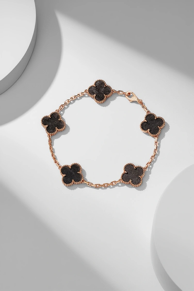 Supportive Vca Bracelets 254116