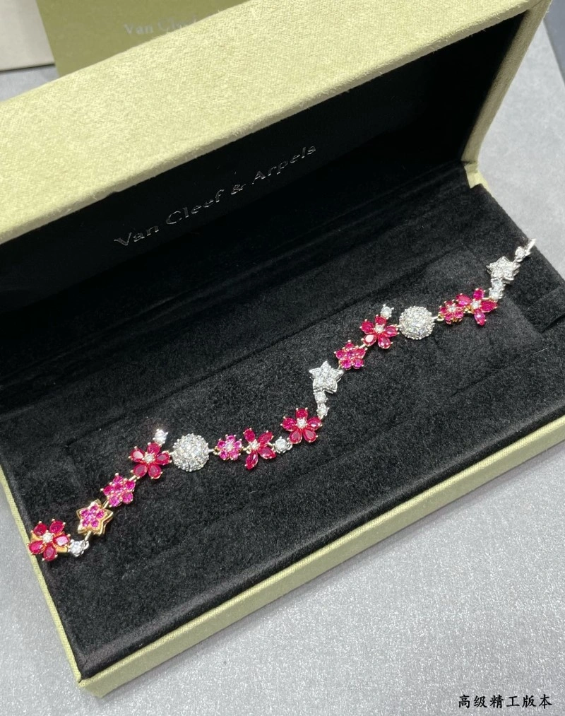 Vca Bracelets Popular 254109