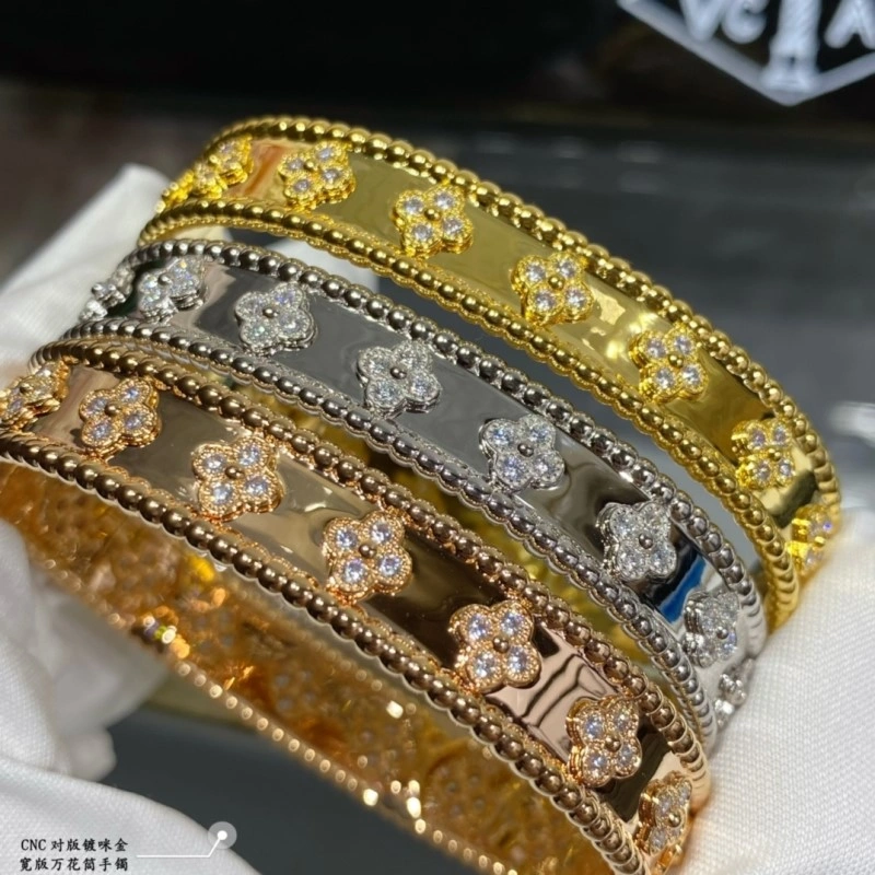 Sleek Vca Bracelets 254110