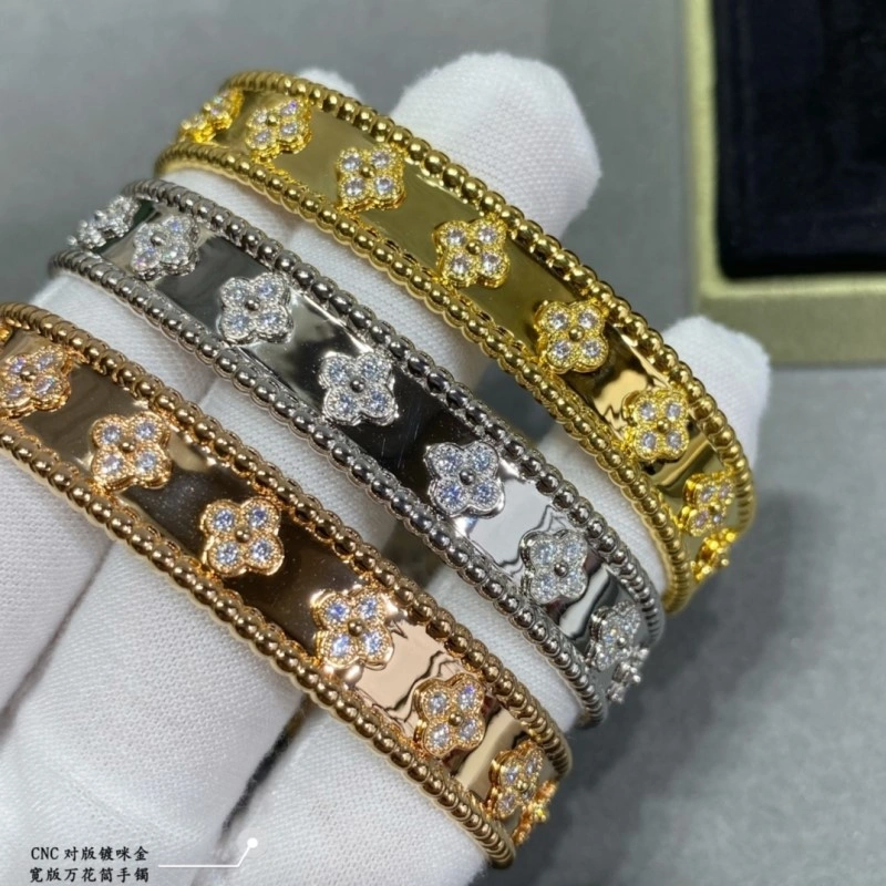 Sleek Vca Bracelets 254110
