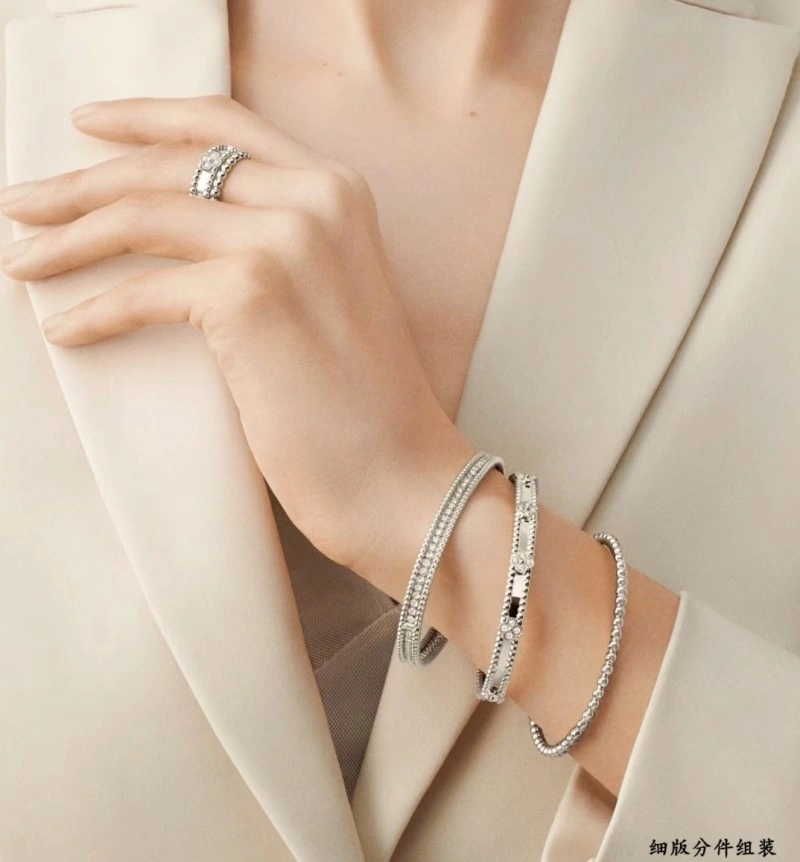 Resilient Vca Bracelets 254107