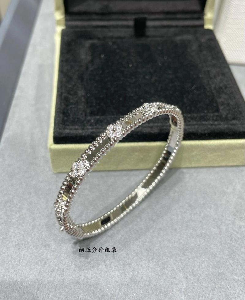 Resilient Vca Bracelets 254107