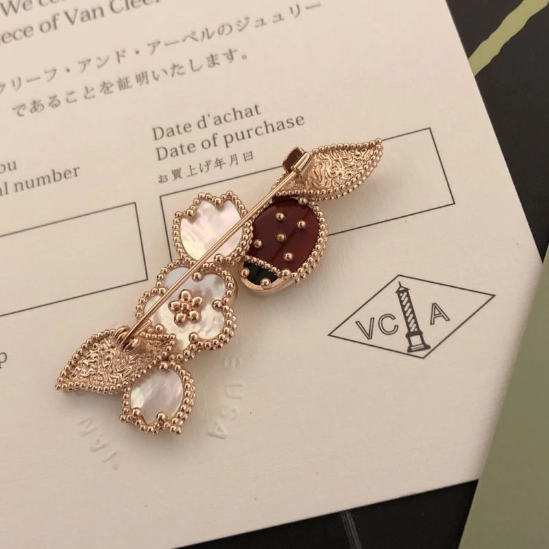 BestValue Vca Brooches 255355