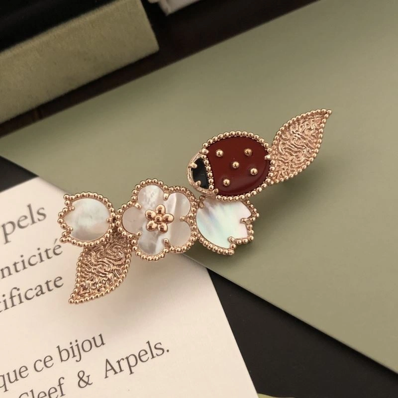 BestValue Vca Brooches 255355
