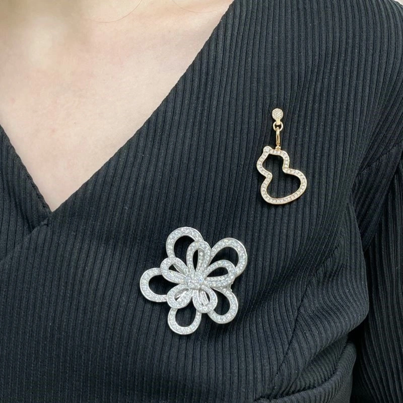 Neat Vca Brooches 254788
