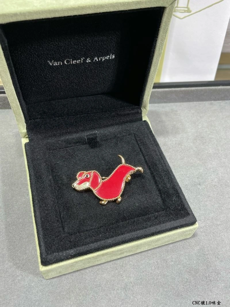 Effortless Vca Brooches 254767