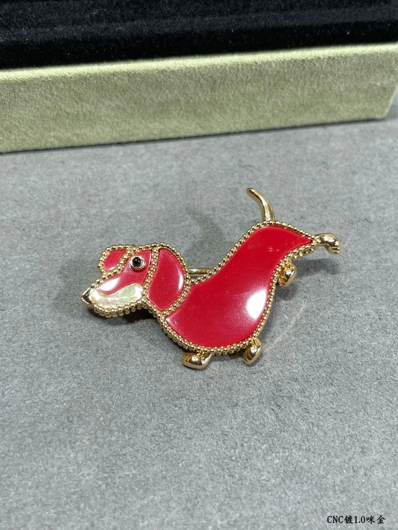 Effortless Vca Brooches 254767