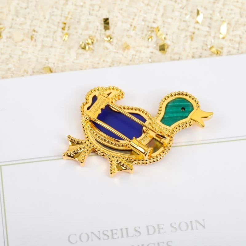 Vca Brooches Lightweight 254366