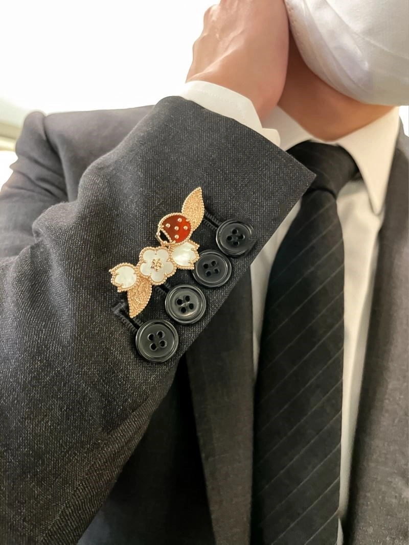 Vca Brooches HighQuality 254380