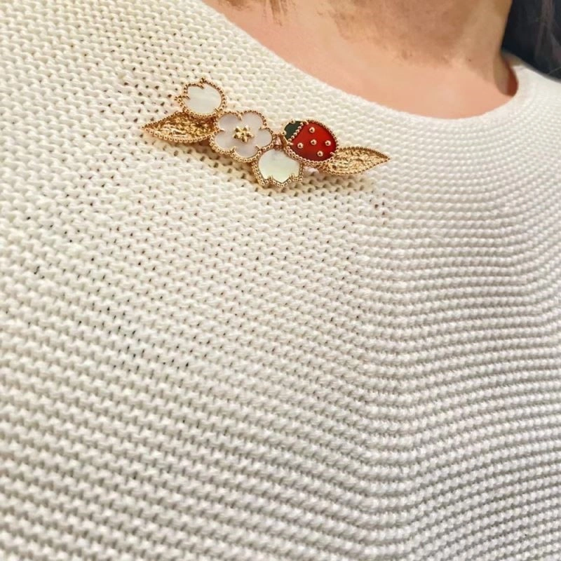 Vca Brooches HighQuality 254380