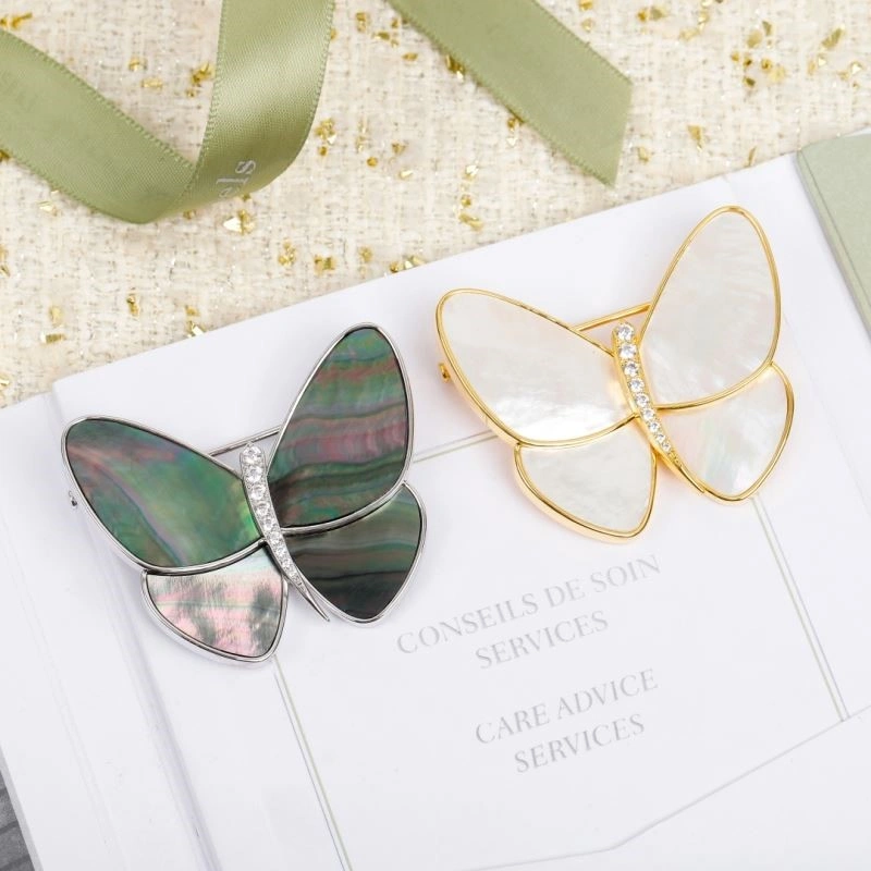 FashionForward Vca Brooches 254374