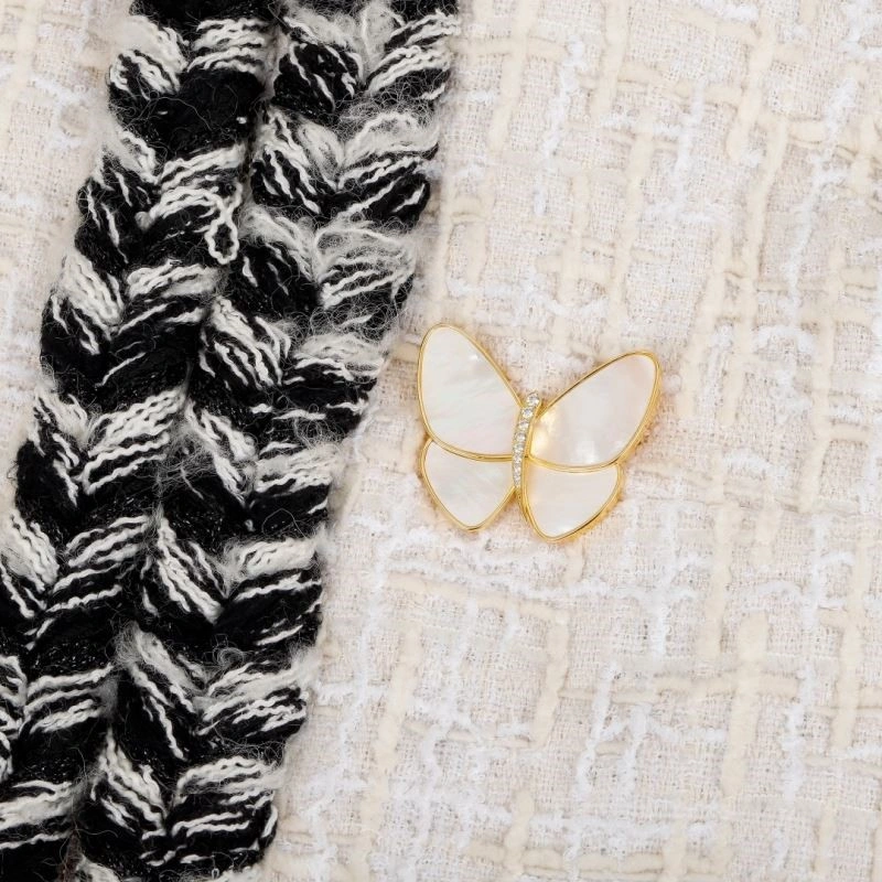 FashionForward Vca Brooches 254374