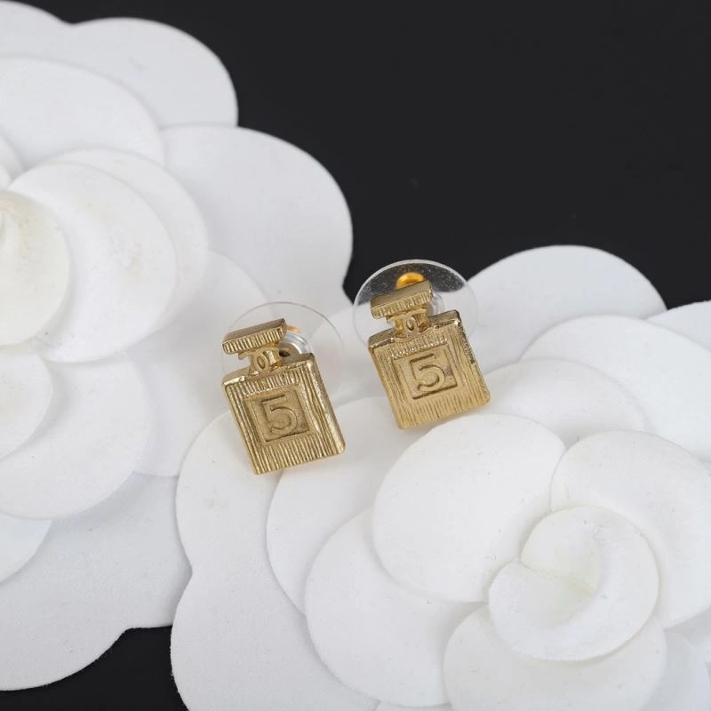 Vca Earrings MultiPurpose 255440