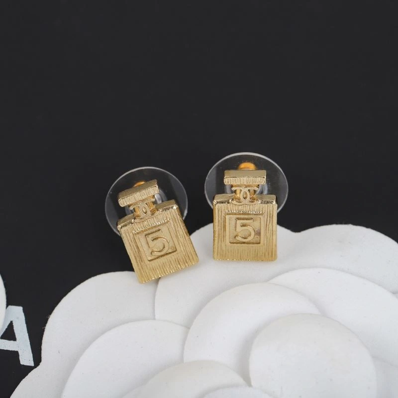 Vca Earrings MultiPurpose 255440