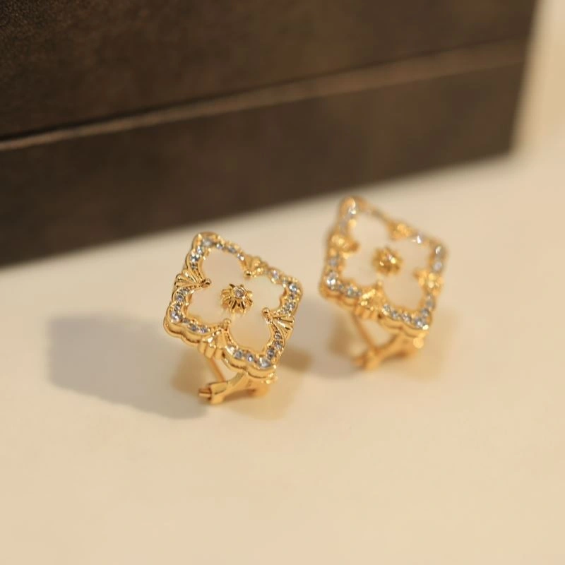 Vca Earrings Sleek 255435