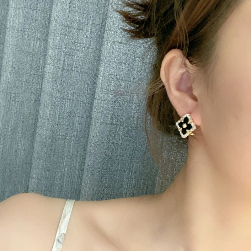 HighPerformance Vca Earrings 255441