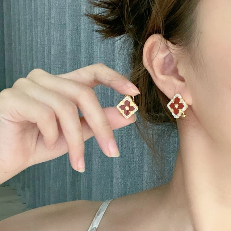 Comfortable Vca Earrings 255442
