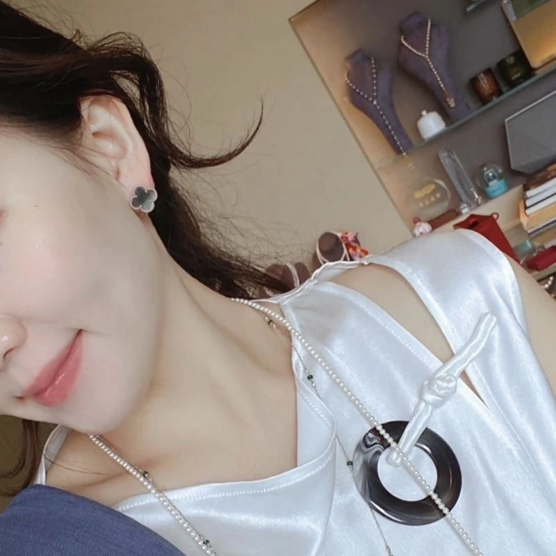 Vca Earrings Premium 255403