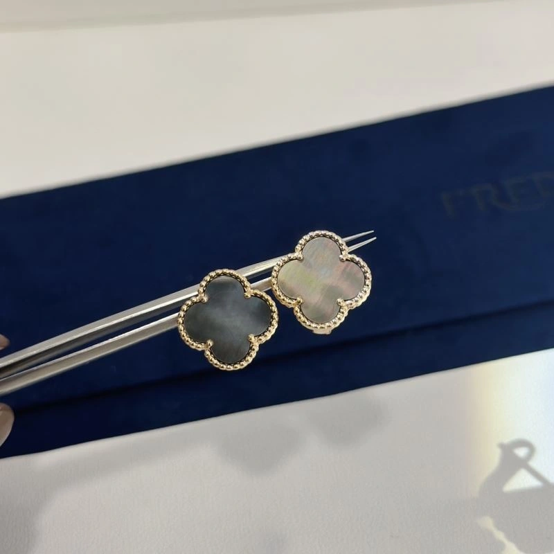 Vca Earrings Premium 255403