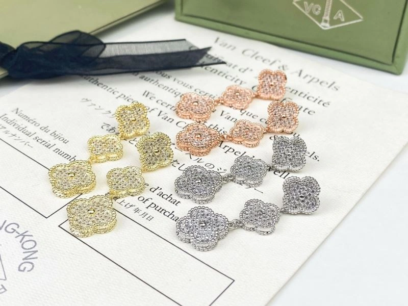 Vca Earrings Packable 255542