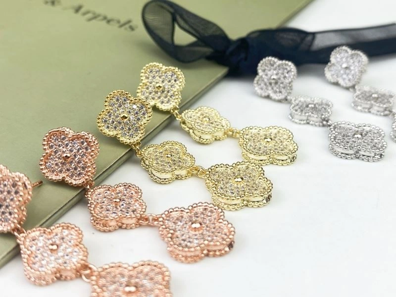 Vca Earrings Packable 255542