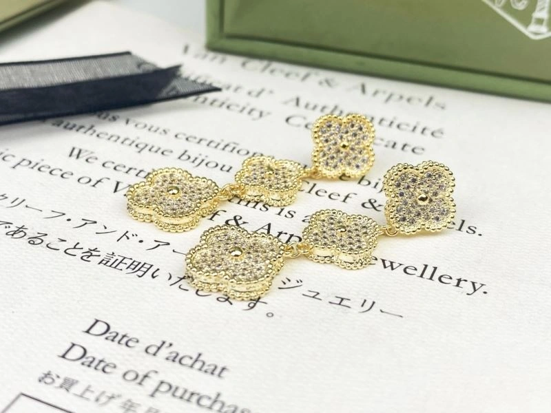 Vca Earrings Packable 255542