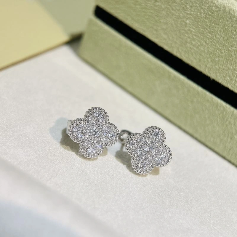 UrbanStyle Vca Earrings 255488