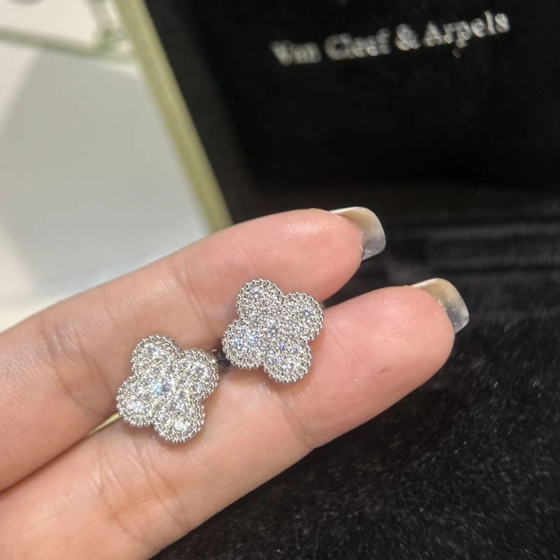 UrbanStyle Vca Earrings 255488