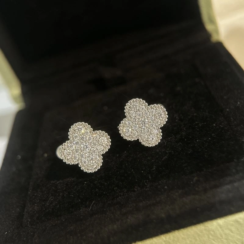 UrbanStyle Vca Earrings 255488
